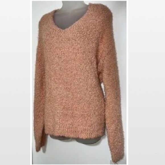 New Large Peachy Pink Chunky Knit Sweater - Picture 8 of 16